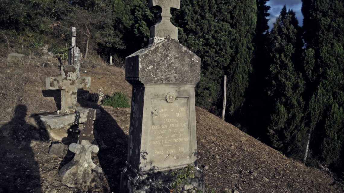 APÉNDICE IV, Ruta al cementerio de Coustaussa y la tumba de Pontils…
